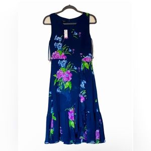 NWT women petite size 2P Talbots colorful floral dress without belt